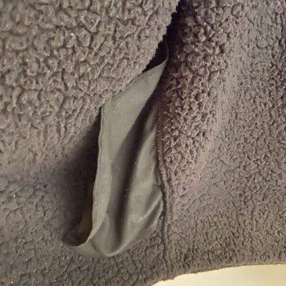 Victoria Secret black plush faux Sherpa jacket hoodie one size pockets - Picture 2 of 6